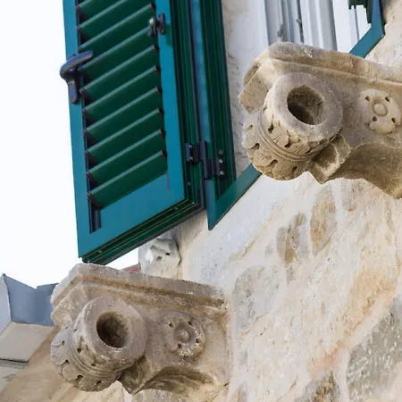 Casa de hóspedes Peruzovic 1 3*