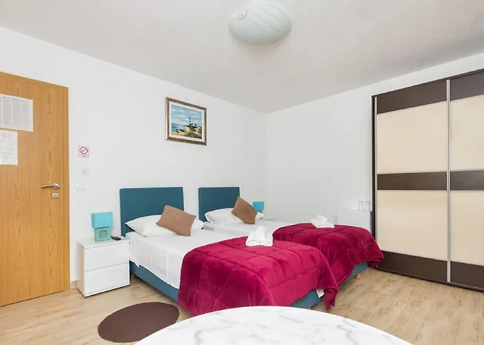 Peruzovic 1 Гостевой дом