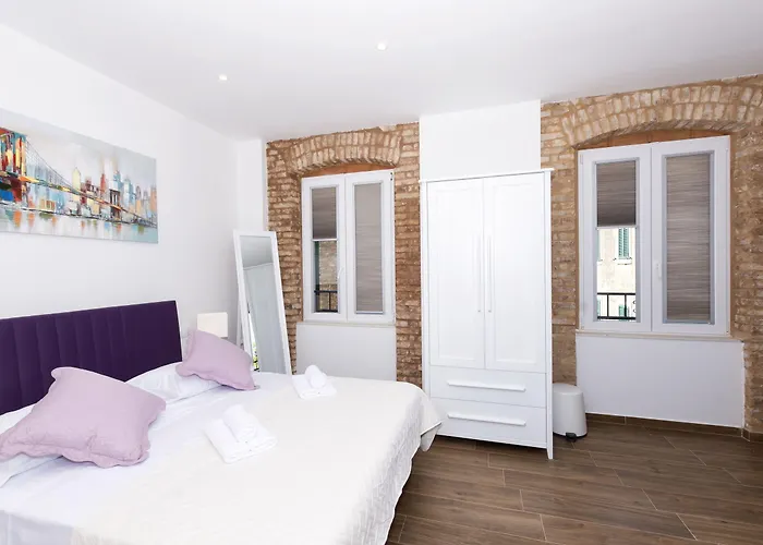 Peruzovic 1 Гостевой дом