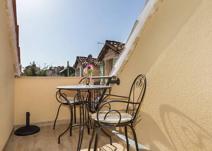 Peruzovic 1 Гостевой дом