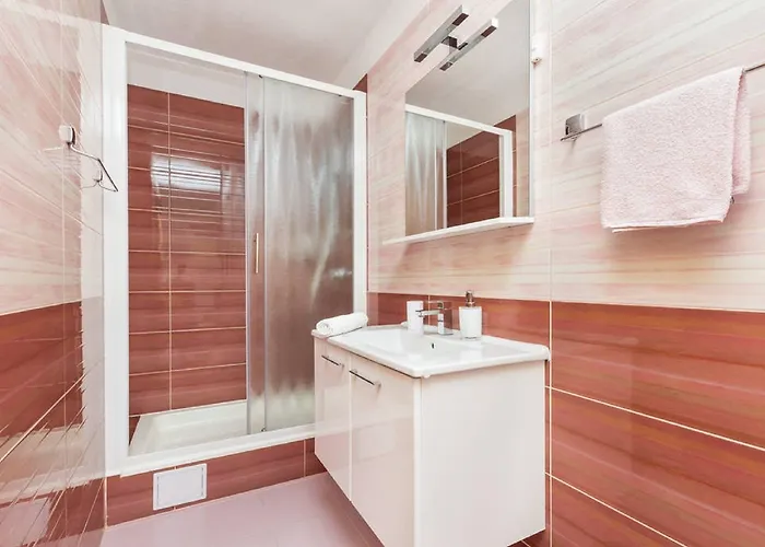 Гостевой дом Peruzovic 1 Сплит