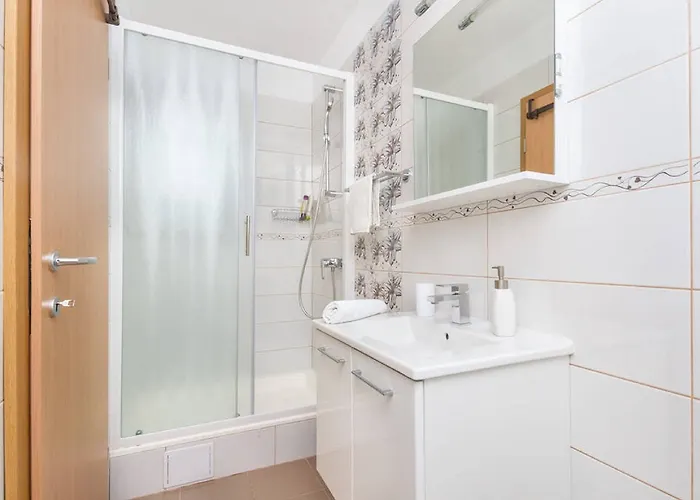 Peruzovic 1 Гостевой дом 3*