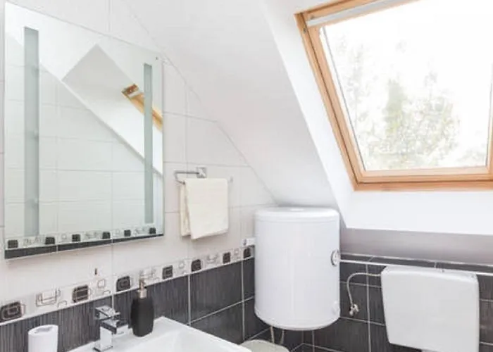 Peruzovic 1 Гостевой дом Сплит