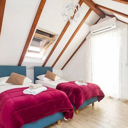 Guest house Peruzovic 1 Split
